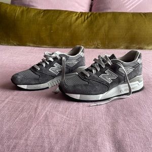 NB 998 Sneakers